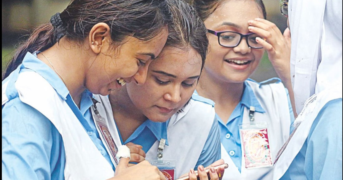 এসএসসির ফল প্রকাশ আজ, যে পদ্বতিতে জানা যাবে এসএসসির রেজাল্ট