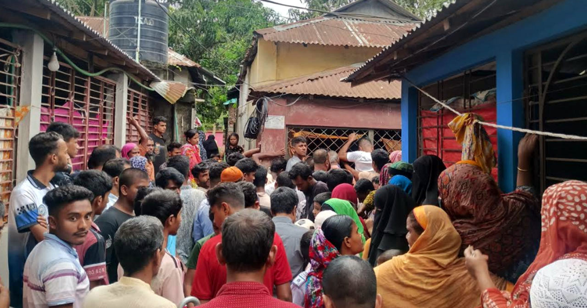 ময়মনসিংহের ভালুকায় মা ও দুই সন্তানের গলাকাটা লাশ উদ্ধার