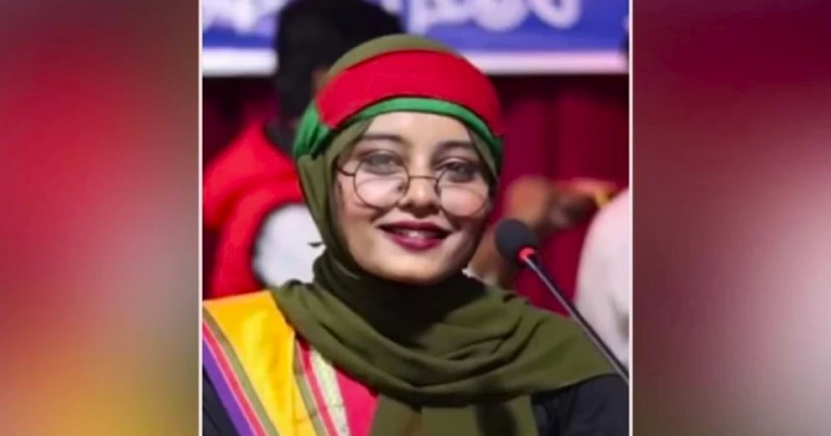 ফেসবুক লাইভে রাজনীতি ছাড়ার ঘোষণা লিজার