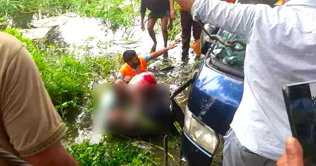 প্রবাসীকে আনতে গিয়ে ভয়াবহ সড়ক দুর্ঘটনায় একই পরিবারের ৭ জন নিহত