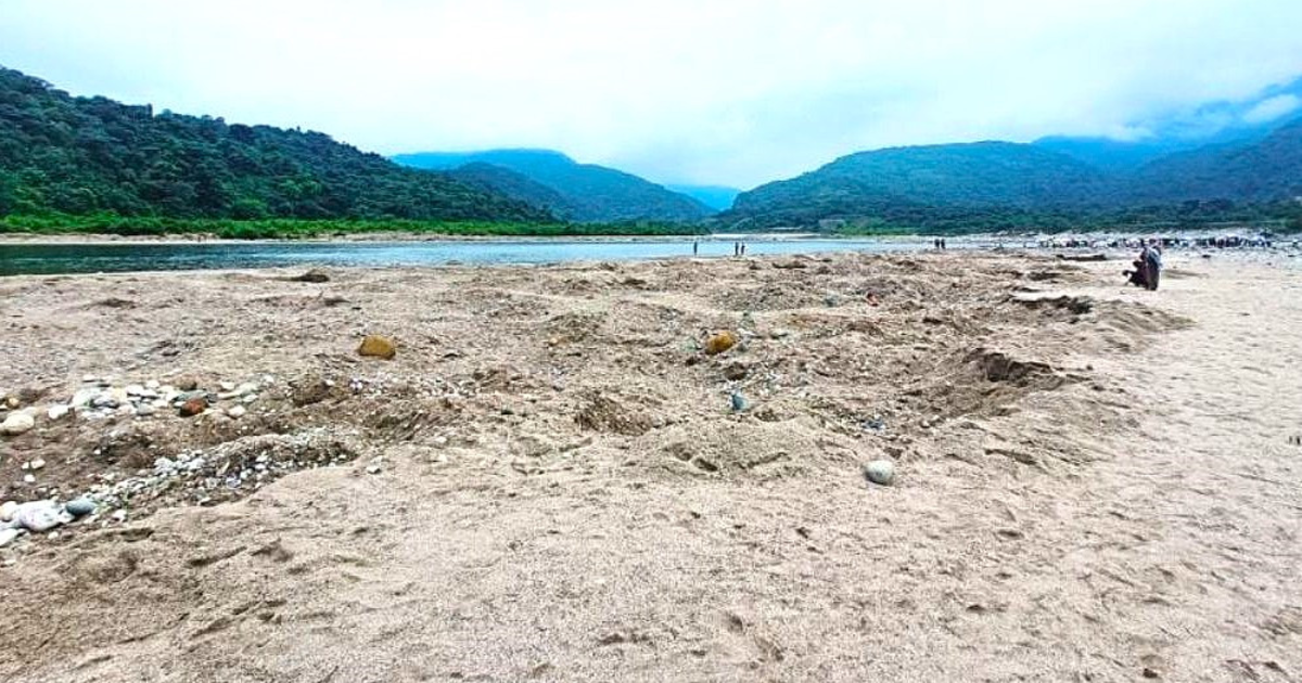 সিলেটে পাথর চুরি রোধে প্রশাসনের পাঁচ দফা ঘোষণা