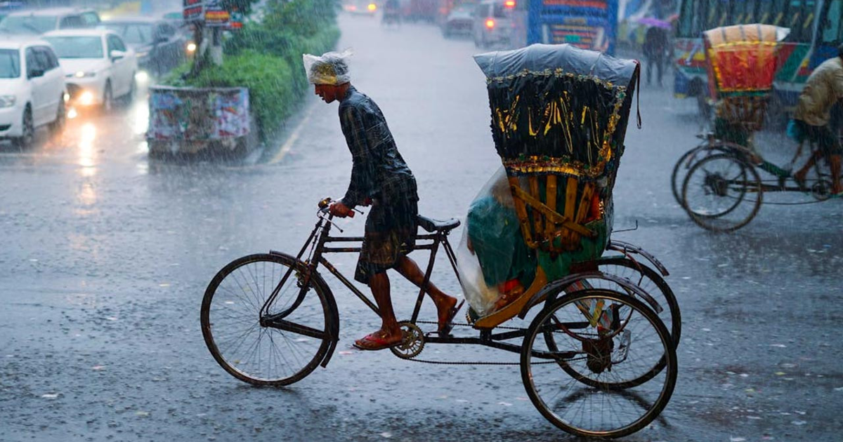 ঢাকায় হতে পারে থেমে থেমে হালকা বৃষ্টি