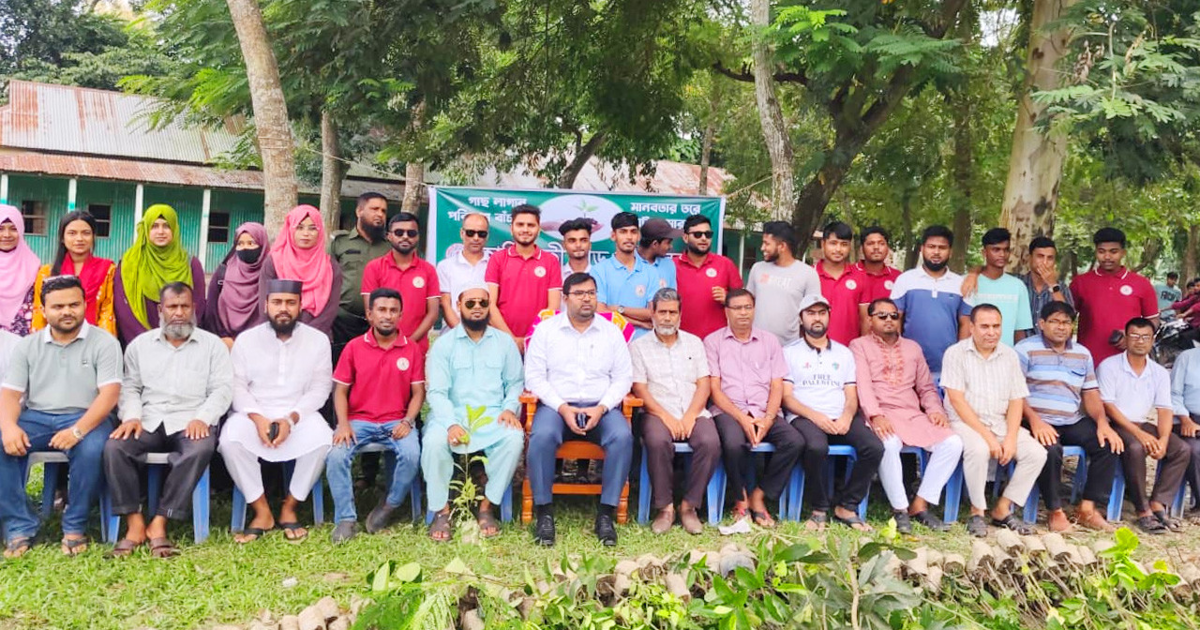 কালিহাতীতে ব্লাড ফাউন্ডেশনের বৃক্ষ বিতরণ কর্মসূচি অনুষ্ঠিত