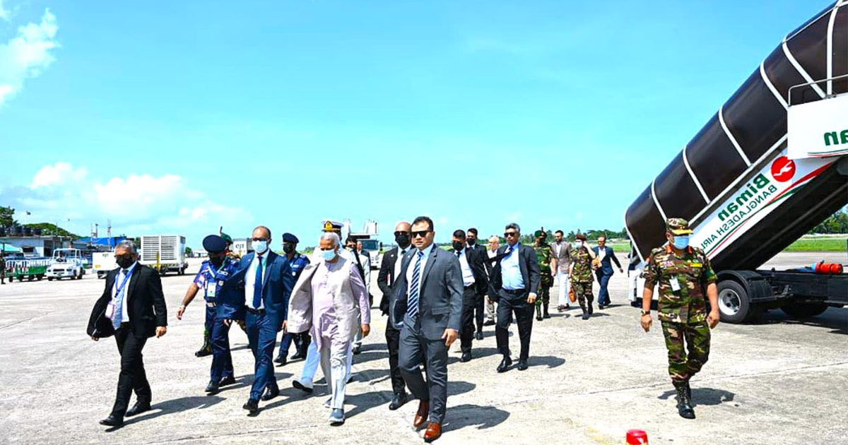 রোহিঙ্গা ইস্যুতে কক্সবাজার সফরে প্রধান উপদেষ্টা ড. মুহাম্মদ ইউনূস
