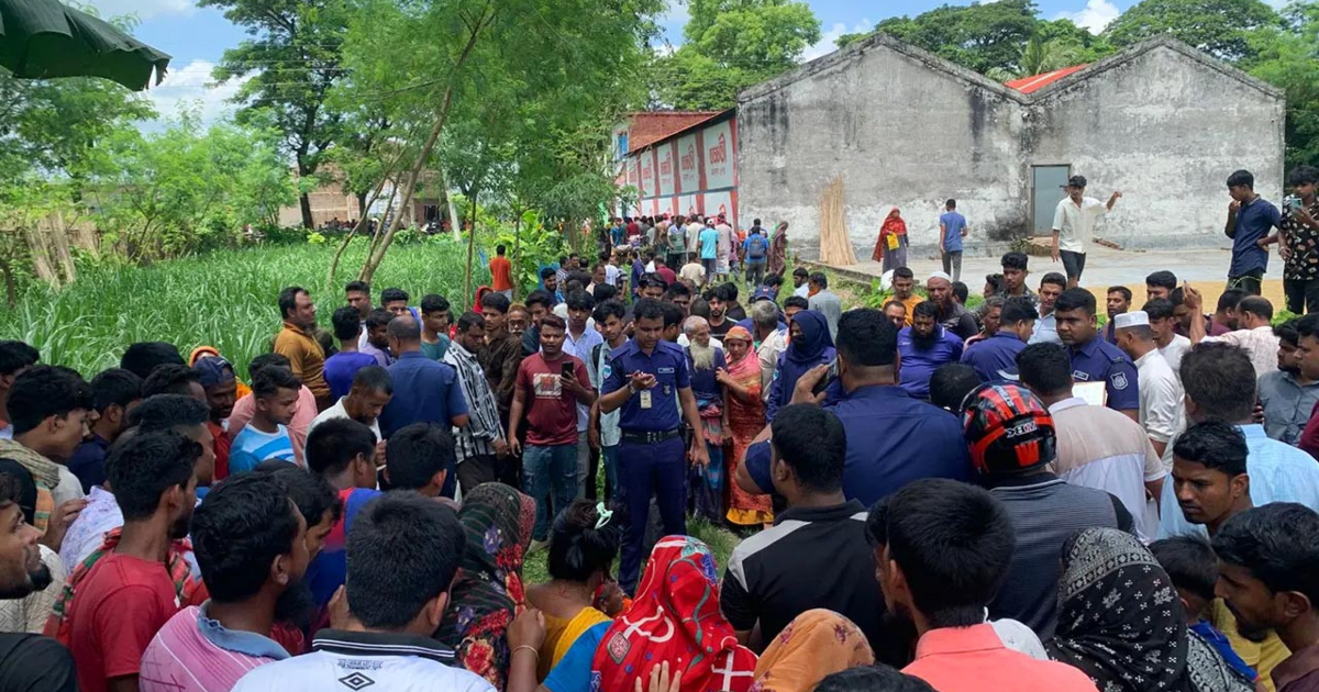 চুয়াডাঙ্গায় জমি নিয়ে বিরোধে বাবা-ছেলে খুন