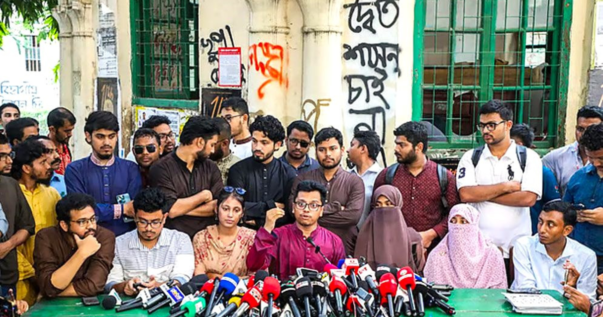 ‘দায় চাপানোর রাজনীতি’ করছে ছাত্রদল বলেন শিবির নেতা ফরহাদ
