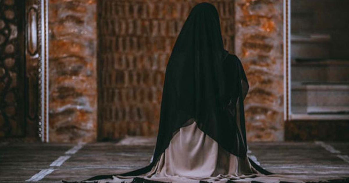 বিবাহিত নারী বাবার বাড়িতে মুসাফির না মুকিম?