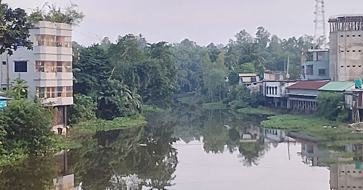 ঐতিহাসিক বংশাই এখন আবর্জনার ভাগাড় আর সরু হয়ে অস্তিত্ব হুমকিতে