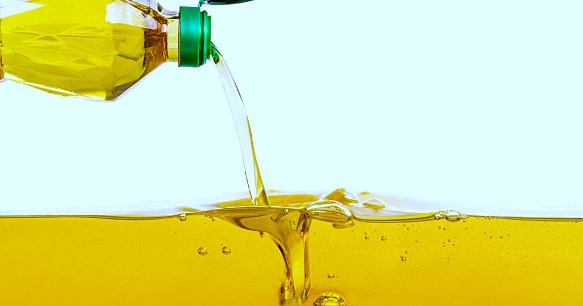 আজ থেকে বাড়তি দামে ভোজ্যতেল বিক্রি শুরু