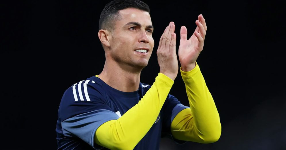 মেসিকে ছাড়িয়ে সর্বোচ্চ আয় করা অ্যাথলেট রোনালদো