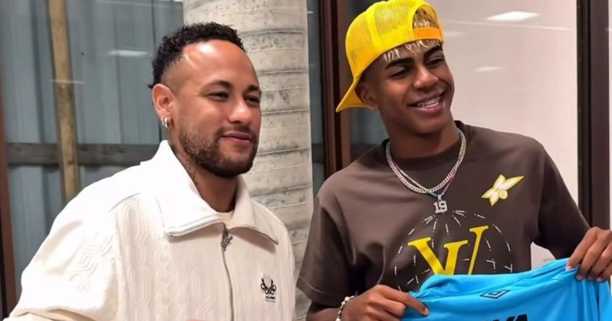 নেইমারকে ঘিরে বিশেষ চুক্তির কথা জানালেন ইয়ামাল