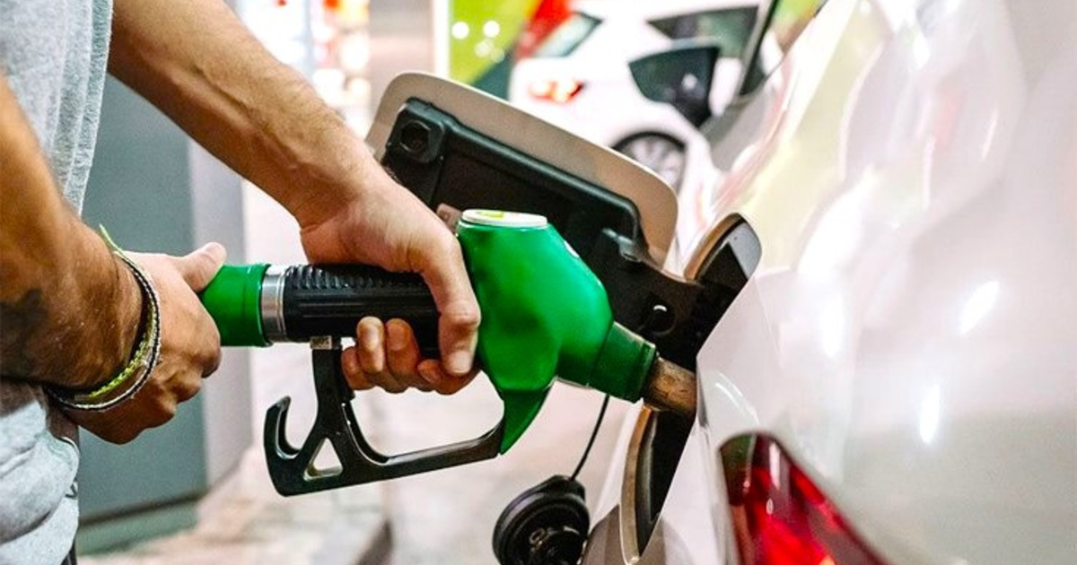 বিশ্ববাজারের প্রভাবে দেশে ডিজেল–পেট্রলসহ সব জ্বালানি তেলের দাম কমল