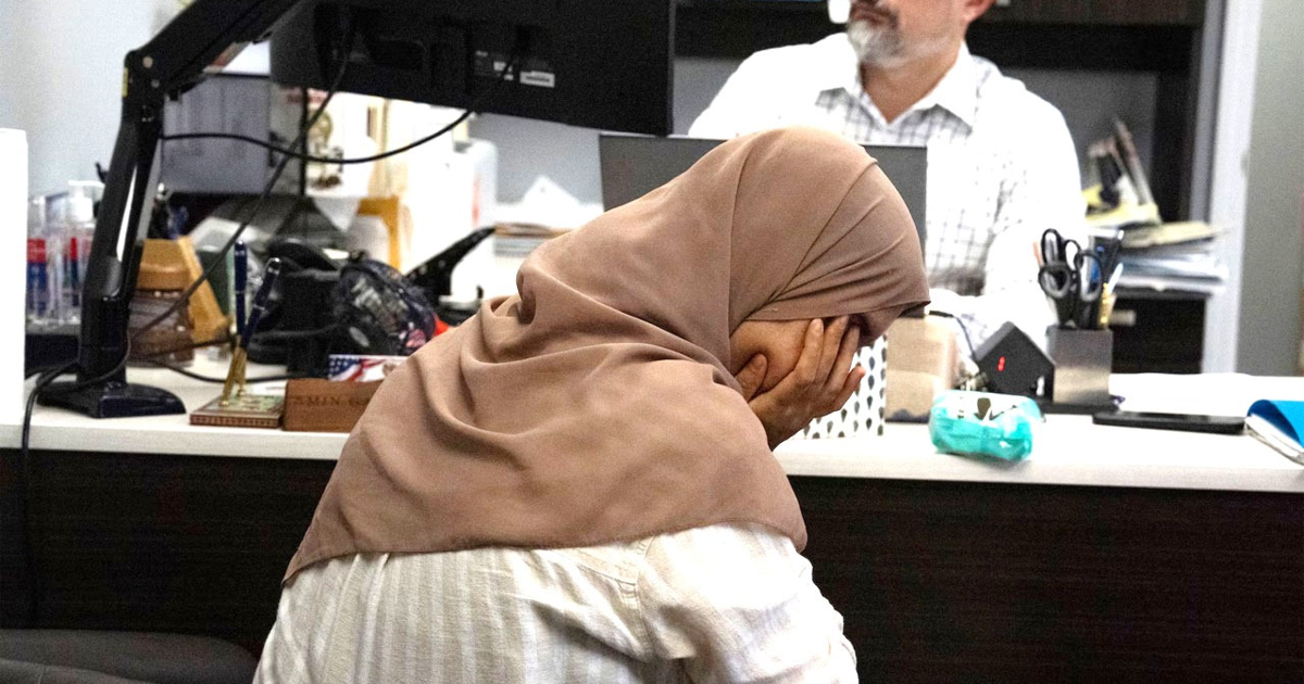 আফগান নাগরিকদের সব ভিসা স্থগিত করল যুক্তরাষ্ট্র