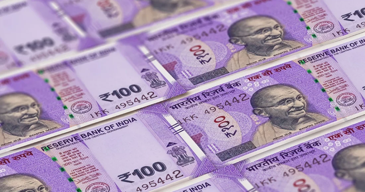 টানা চার দিনের দরপতনে ইতিহাস গড়ল ভারতীয় রুপি