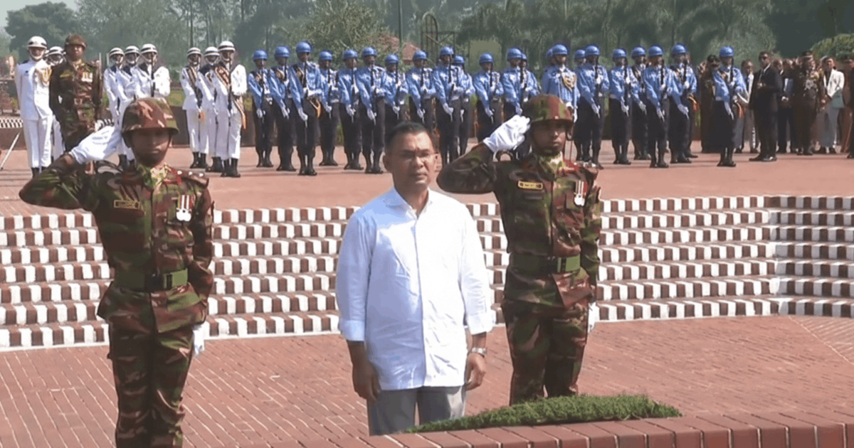 স্মৃতিসৌধে প্রধানমন্ত্রীর শ্রদ্ধা নিবেদন