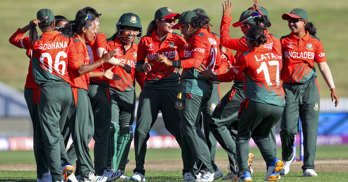 পাকিস্তানকে উড়িয়ে ফাইনালে বাংলাদেশের মেয়েরা, ভারতের মুখোমুখি লড়াই