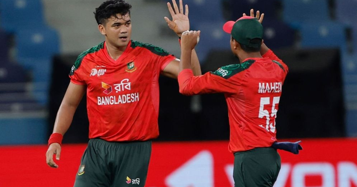 আন্তর্জাতিক টি-টোয়েন্টিতে বর্ষসেরার দৌড়ে তাসকিন–মেহেদী
