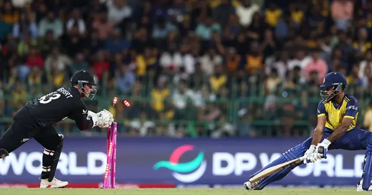 টানা দুই হারে টি-টোয়েন্টি বিশ্বকাপ থেকে ছিটকে গেল শ্রীলংকা